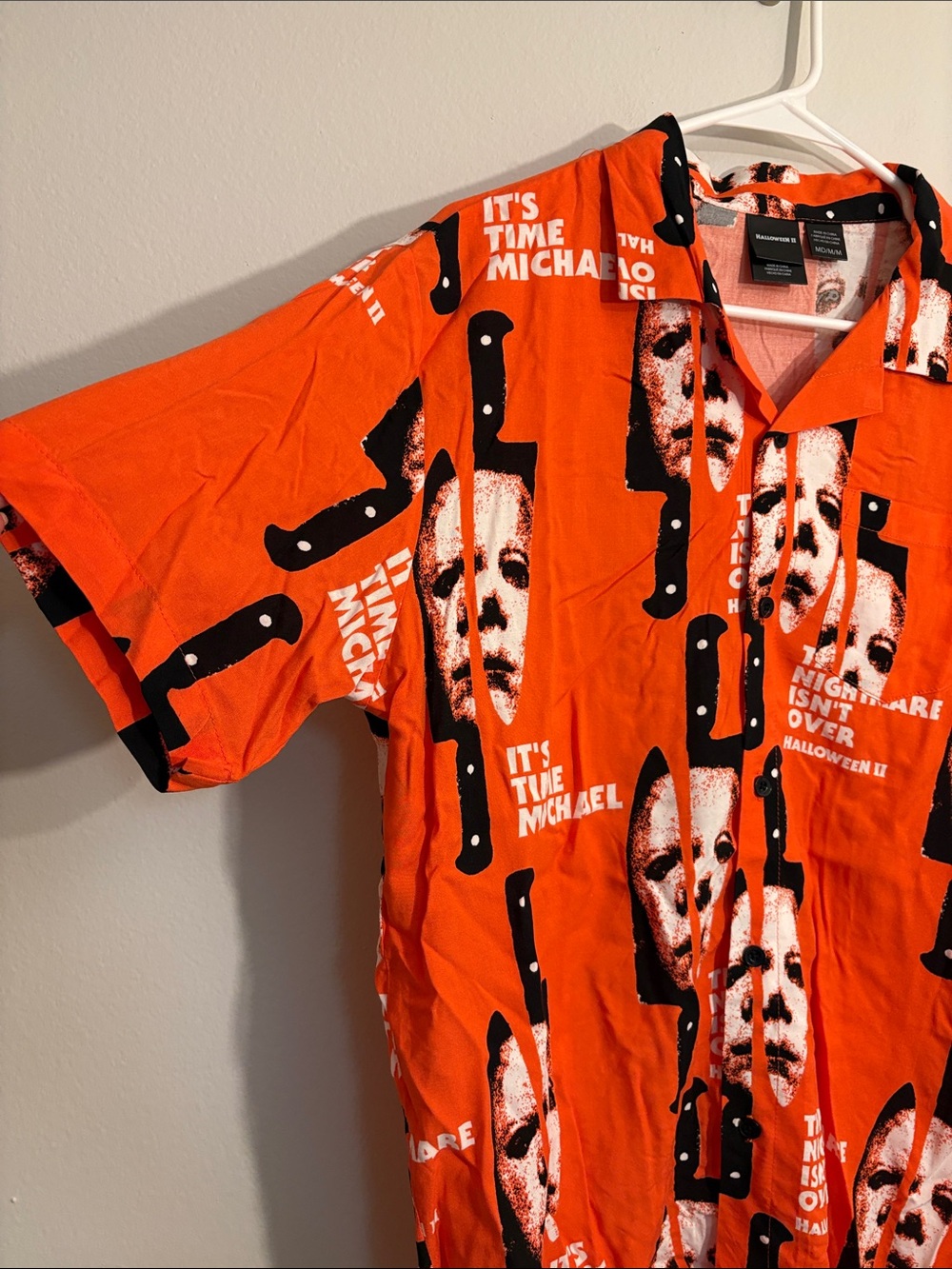 Halloween II Orange Graphic Short-Sleeve Shirt size medium - Picture 2 of 6
